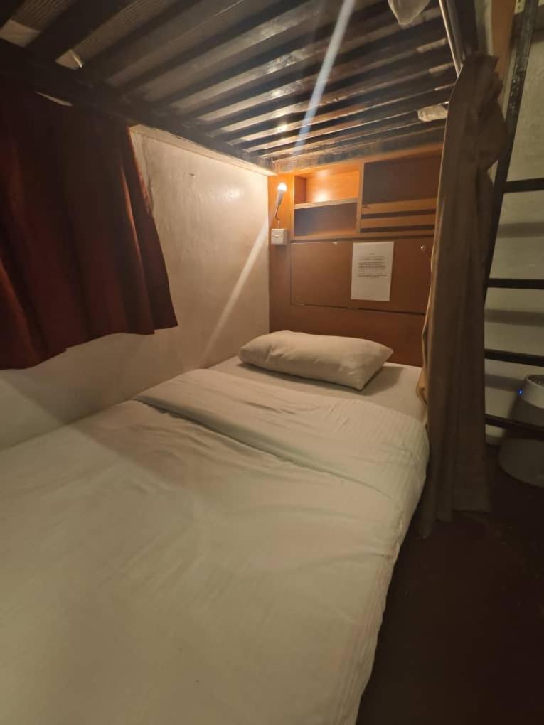 Red Inn Court George Town Ngoại thất bức ảnh