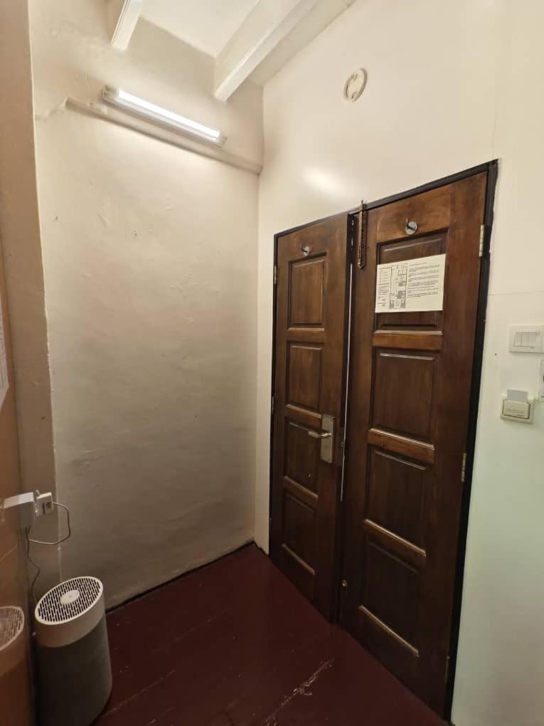 Red Inn Court George Town Ngoại thất bức ảnh