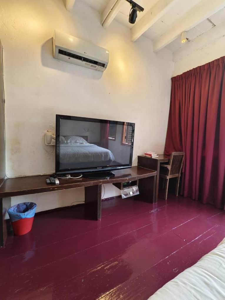 Red Inn Court George Town Ngoại thất bức ảnh
